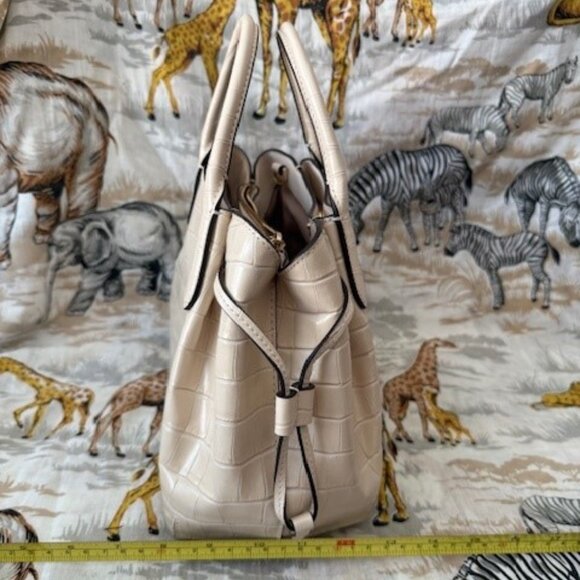 Kate Spade dumpling (small) - Picture 3 of 9